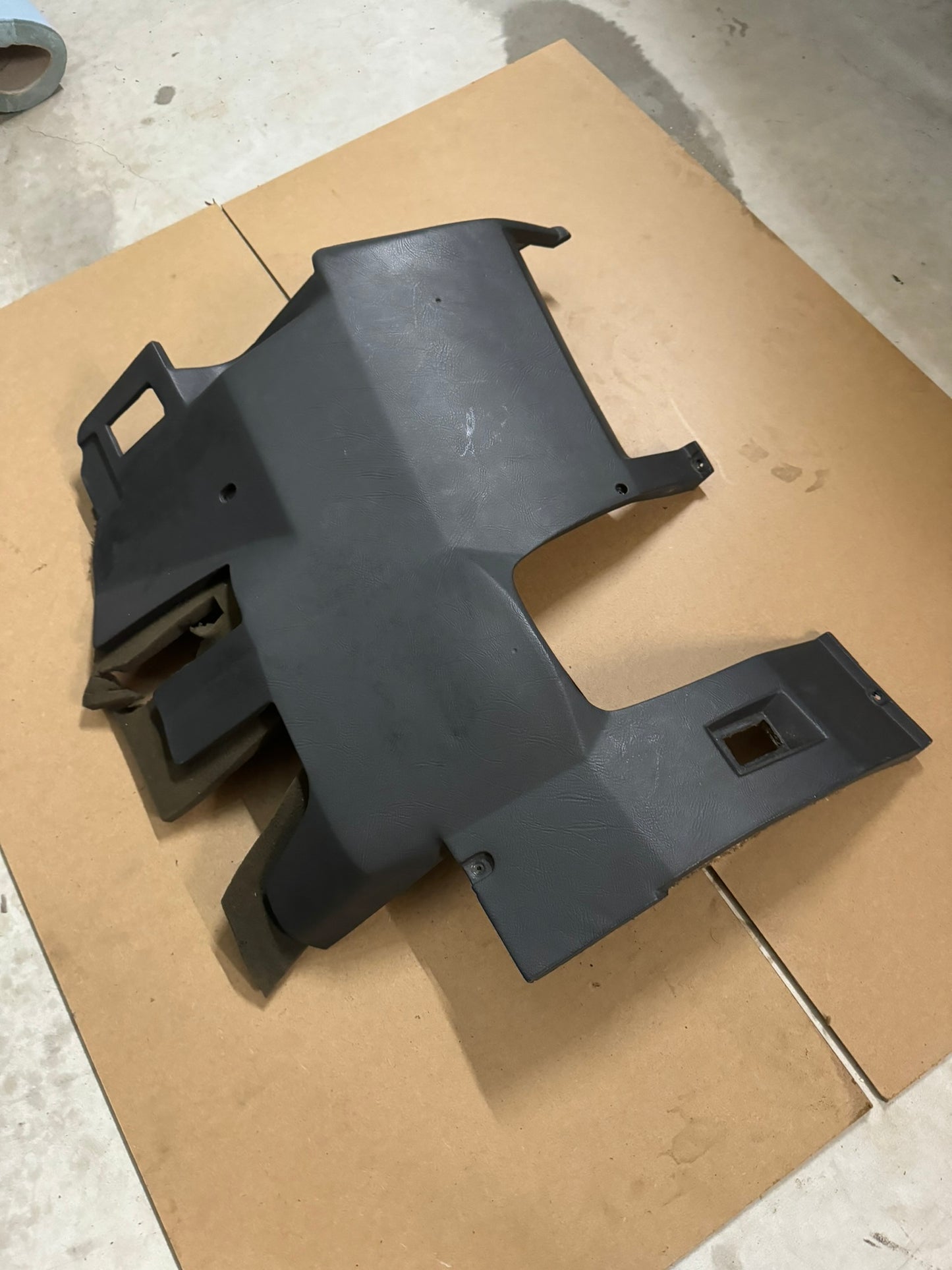 BMW E28 Kick Panel – Black Under-Dash Cover (Driver Side, LHD)