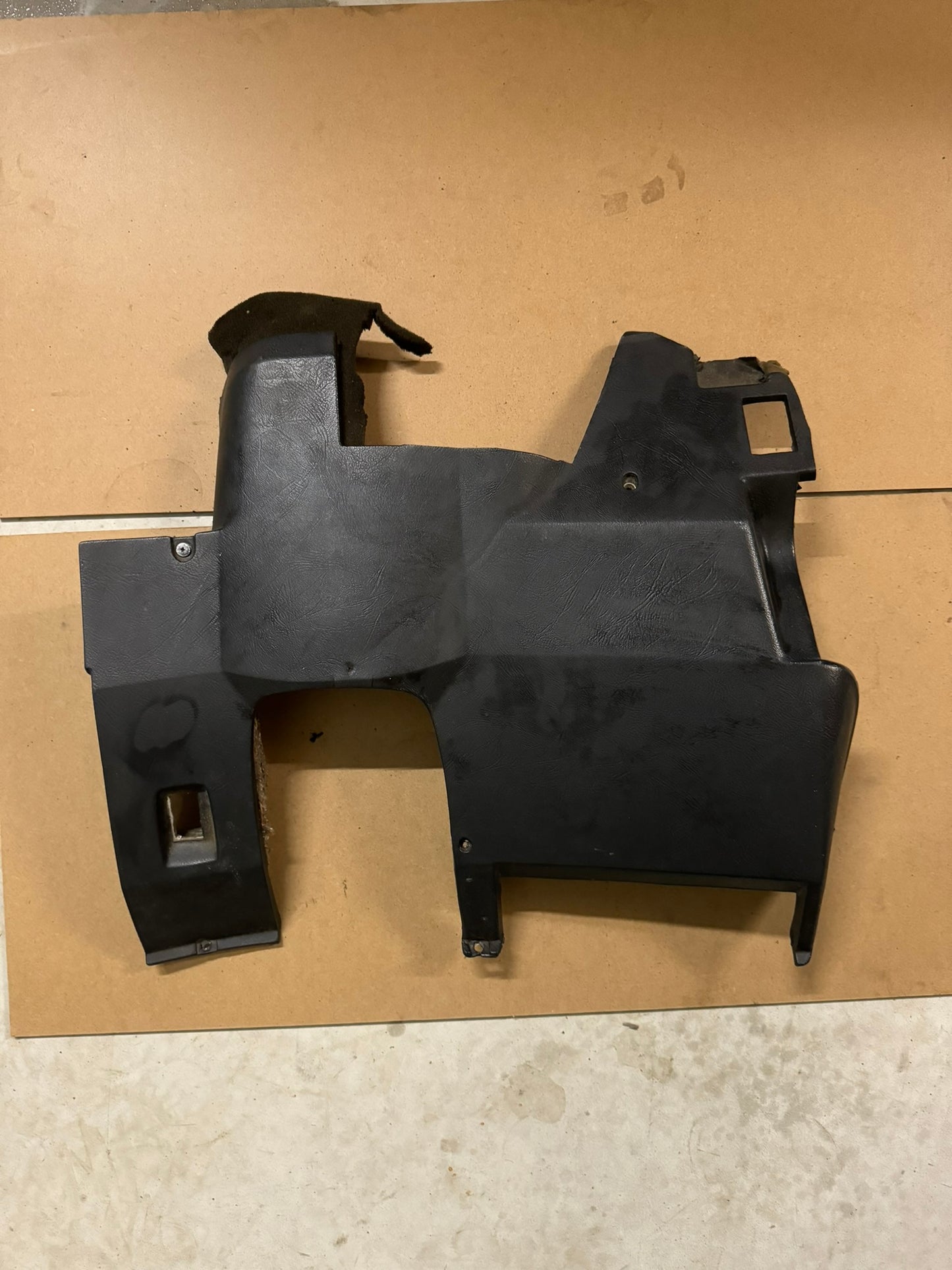 BMW E28 Kick Panel – Black Under-Dash Cover (Driver Side, LHD) – Minor Damage