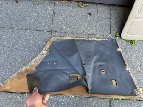 BMW E12 Beige Leather Door Cards – Original Interior Panels (Set)