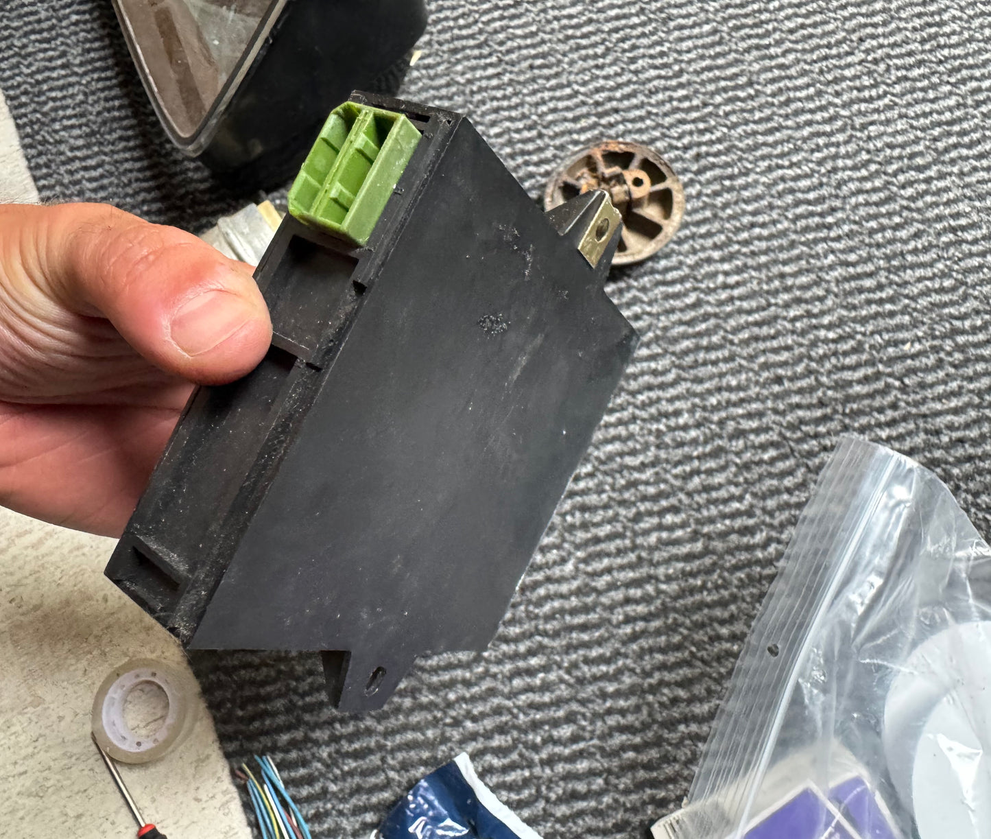 BMW Board Computer Relay Module (OBC Relay) – OEM – 65811373726