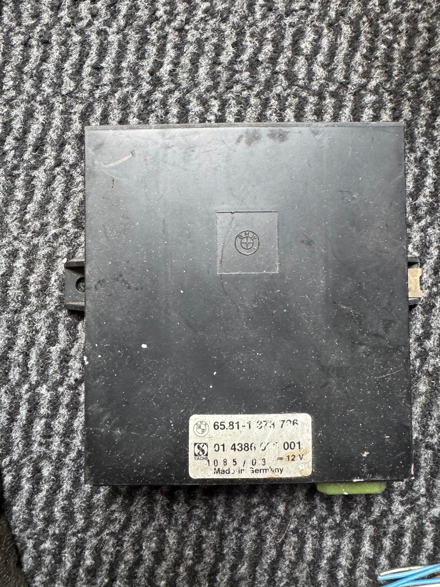 BMW Board Computer Relay Module (OBC Relay) – OEM – 65811373726